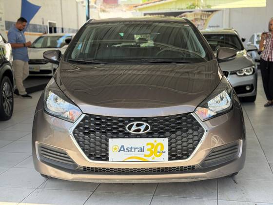 HYUNDAI HB20 1.0 COMFORT 12V FLEX 4P MANUAL HYUNDAI HB20 1.0 COMFORT 12V FLEX 4P MANUAL